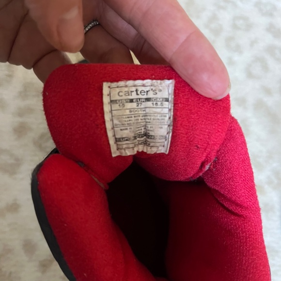 Carters toddler snow boots (size 10) - Picture 4 of 8